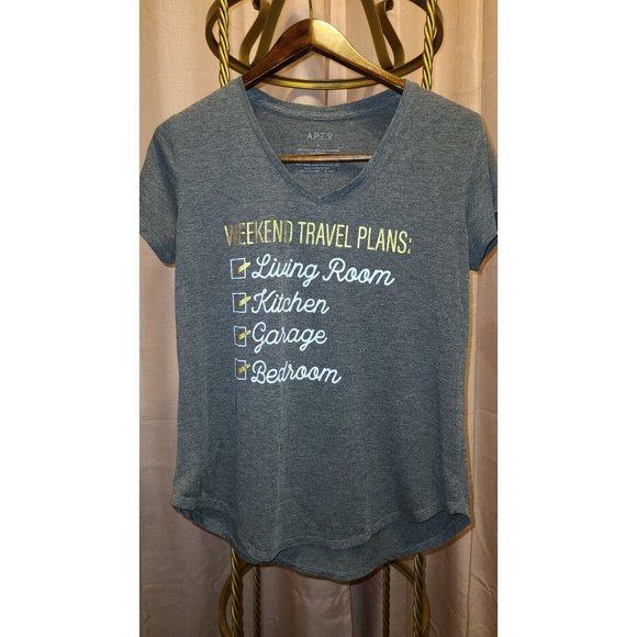 Apt. 9 Tops - Apt 9 V-neck Graphic T-shirt- "Weekend Travel Plans"- size large
